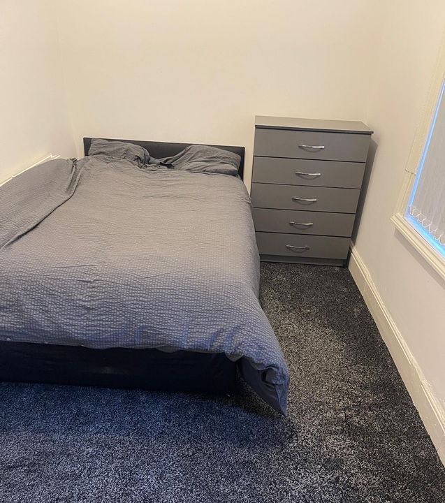 Room 3 at Town Centre, West Bromwich