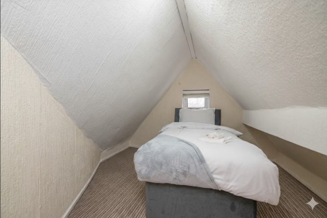 Room 4 at Handsworth, Birmingham