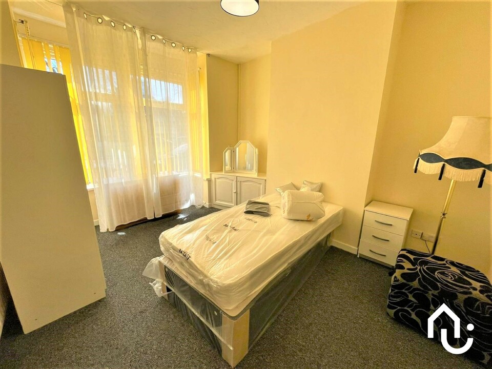 Room 2 at Town Centre, Walsall