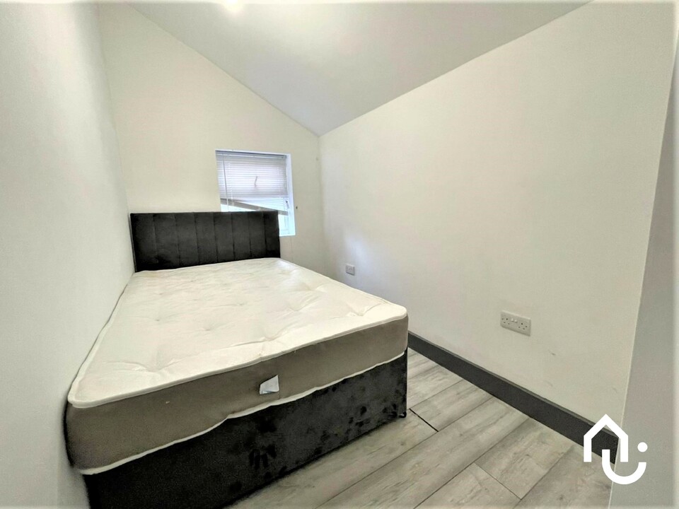 Room 3 at Town Centre, Walsall
