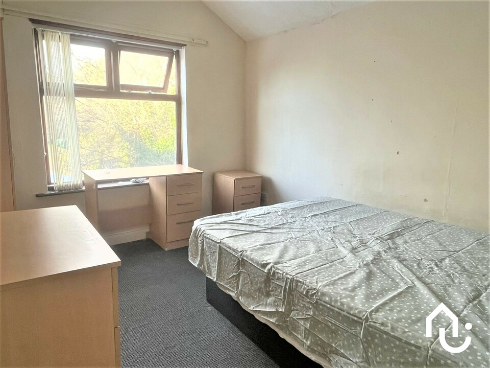 Room 5 at Town Centre, Walsall