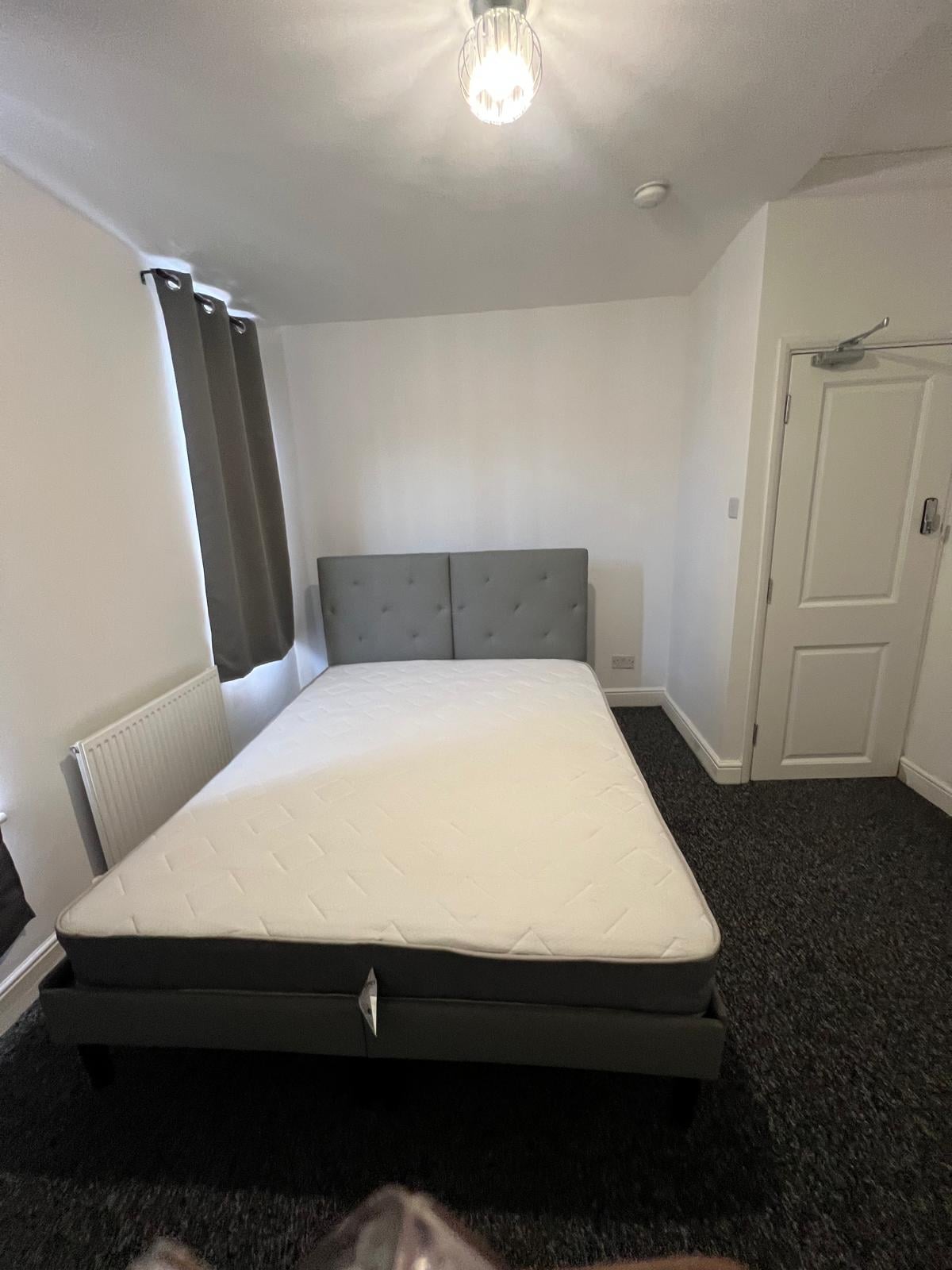 Room 3 picture 4