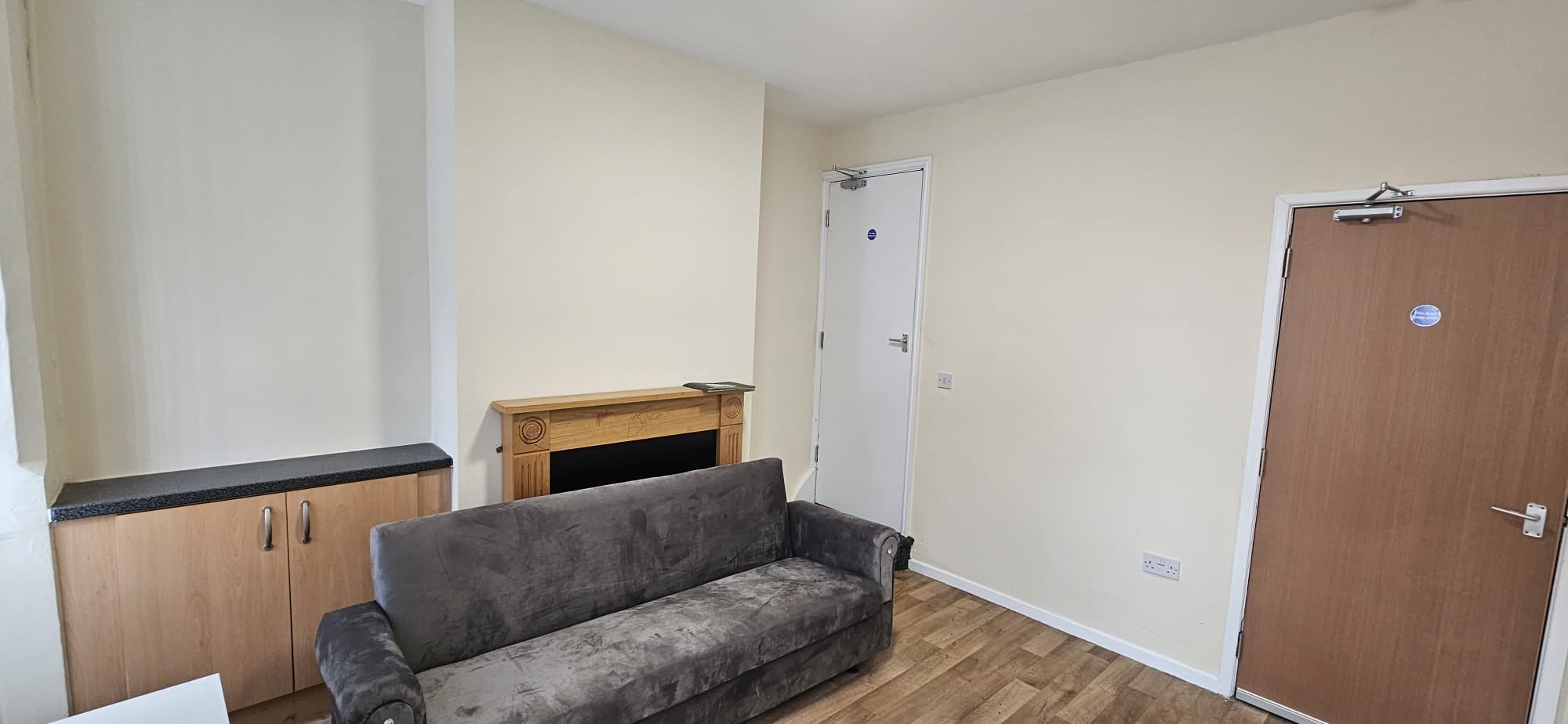 Room 3 picture 4