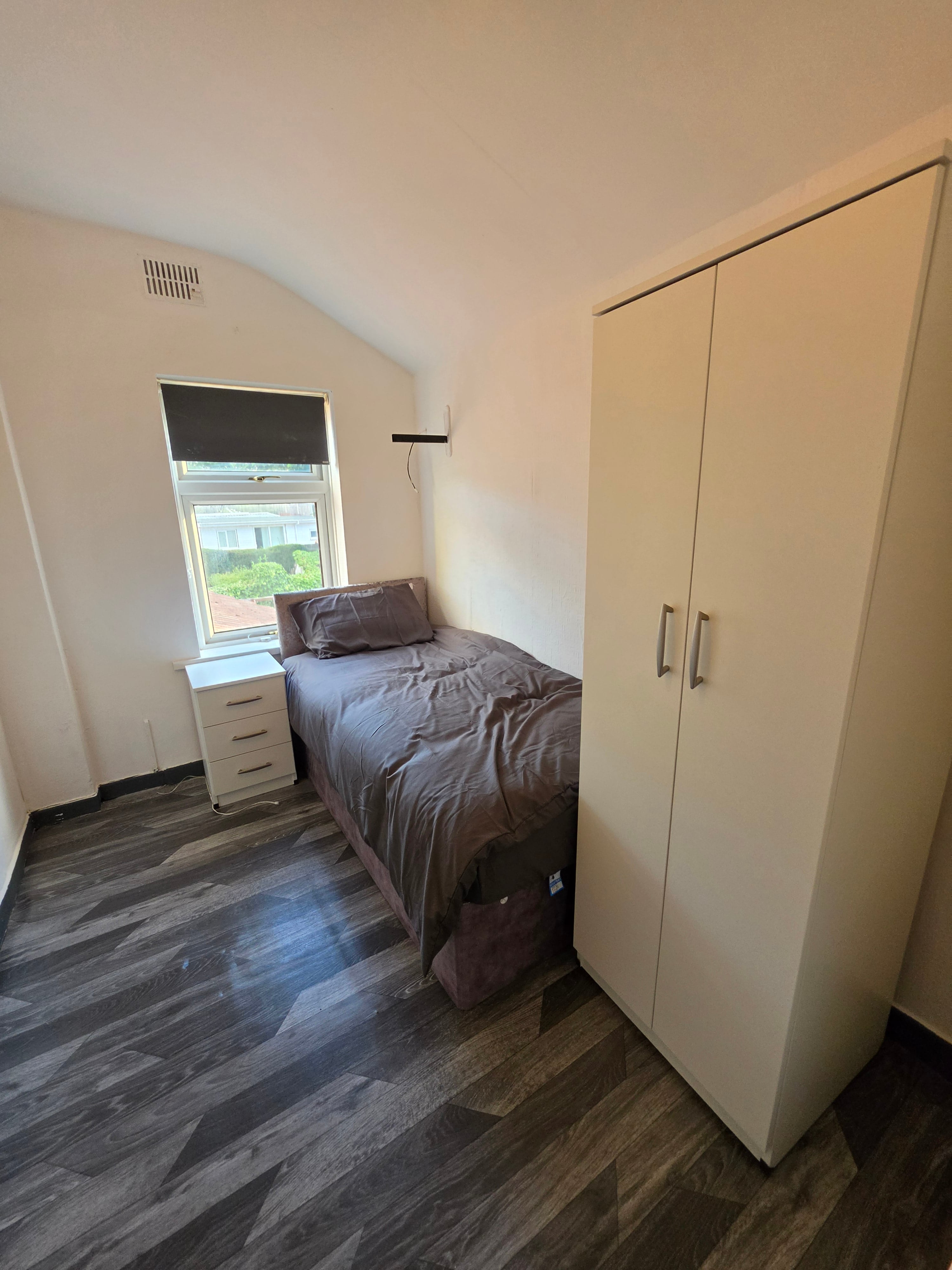 Room 3 picture 1